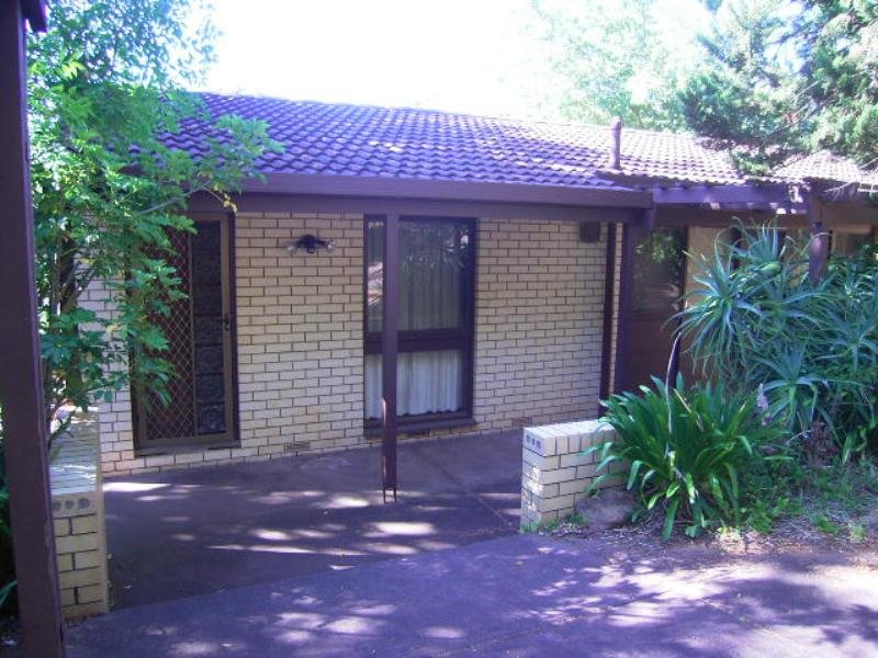 16 Gamble Cres, Hawthorndene, SA 5051