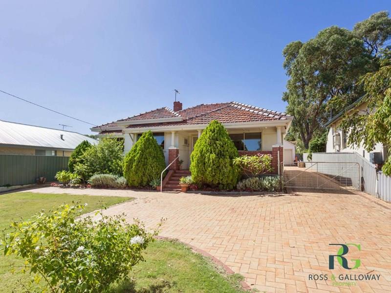 64 Murray Road, Bicton, WA 6157 Property Details