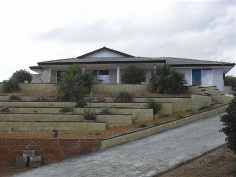 9 Severn Close, Cape Burney, WA 6532