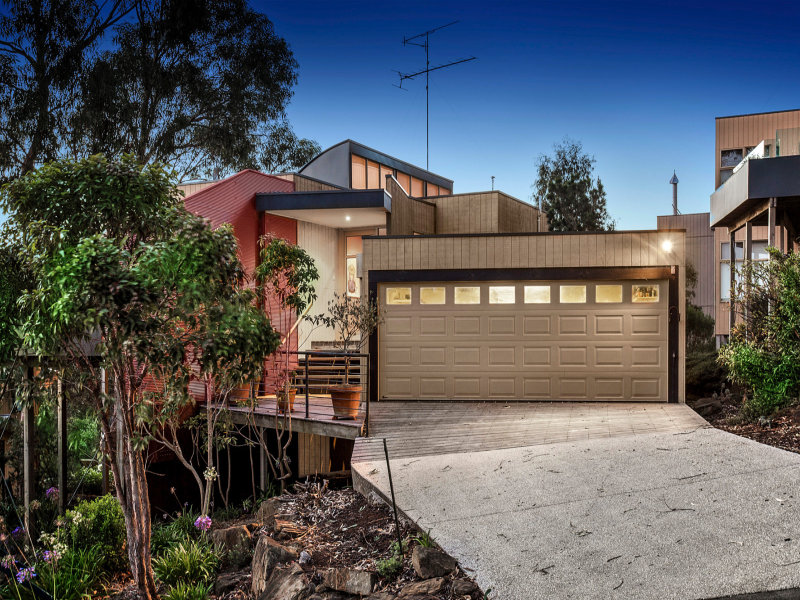 2 Skyline Court, Lorne, Vic 3232 Property Details