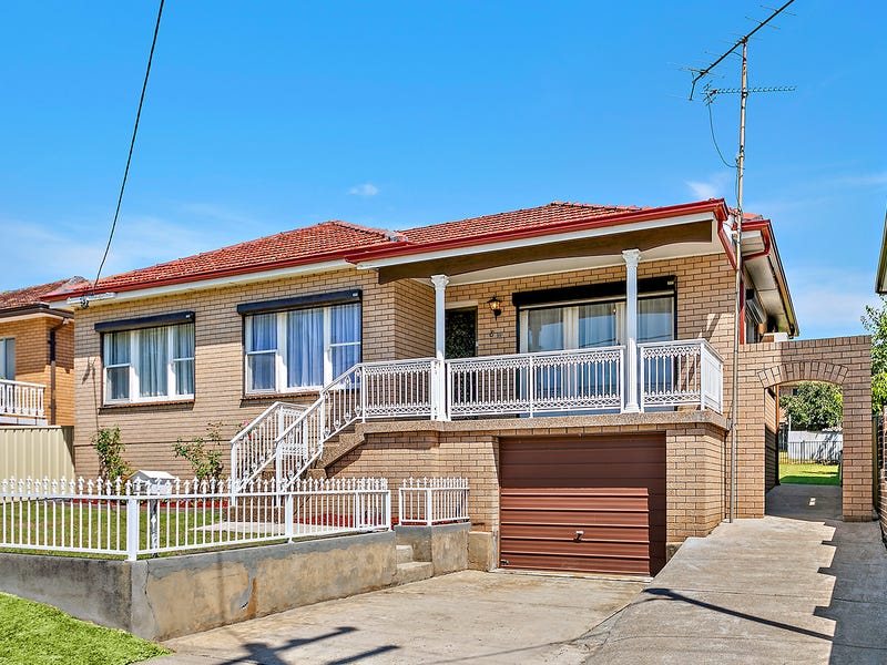84 Meadow Street, Tarrawanna, NSW 2518