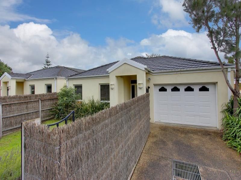 2/44 Church Street, Cowes, Vic 3922 Property Details
