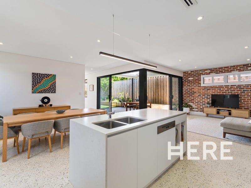 35 Matlock Street, Mount Hawthorn, WA 6016