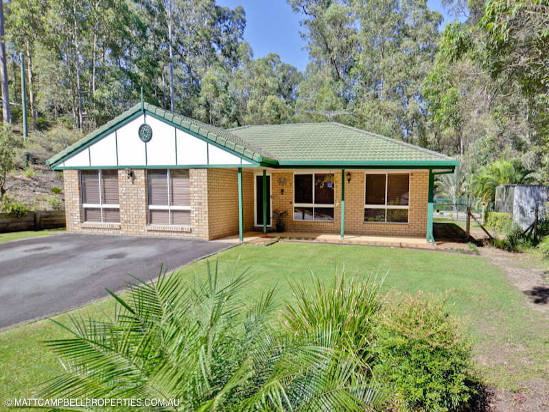 9 Clematis Court, Cashmere, QLD 4500