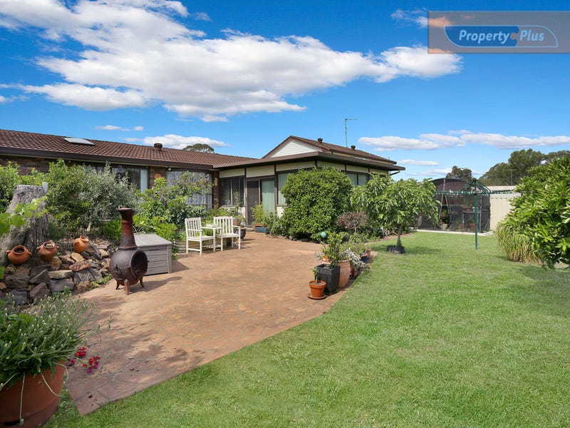 34 Banks Drive, St Clair, NSW 2759