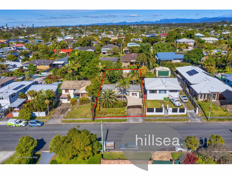 104 Robert Street, Labrador, QLD 4215