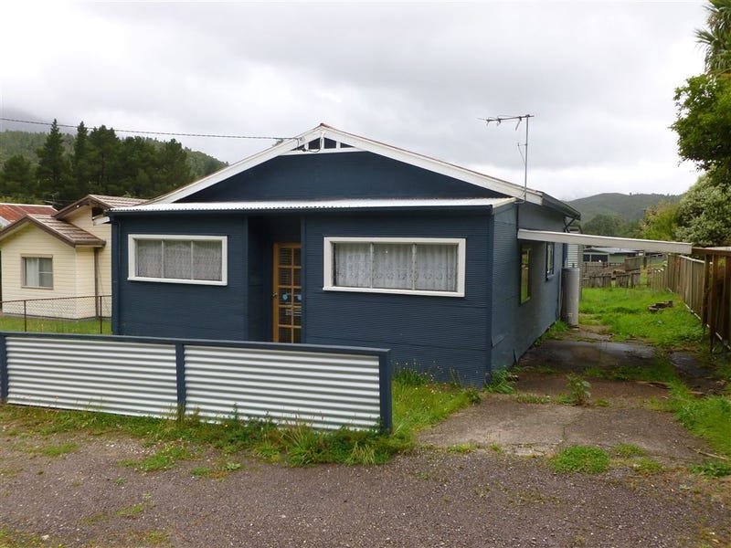 27 Austin Street, Queenstown, TAS 7467