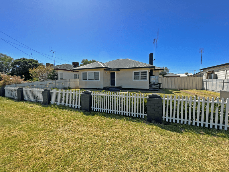 115 Farnell Street, Forbes, NSW 2871 Property Details
