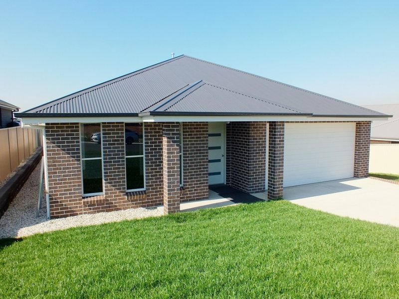 77 Graham Drive, Kelso, NSW 2795 Property Details