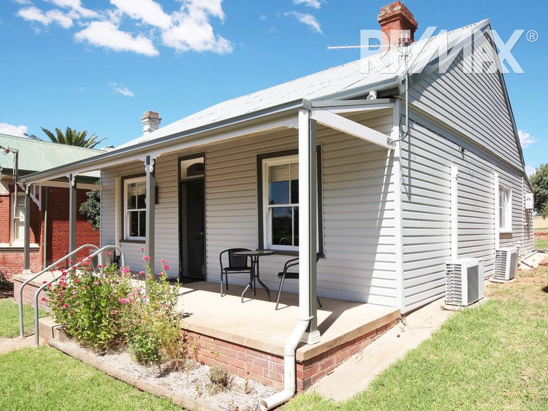 34 Kemp Street, Junee, NSW 2663 Property Details