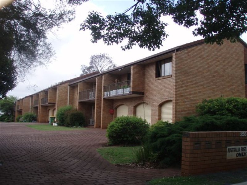 4/256 Geddes Street, Centenary Heights, Qld 4350