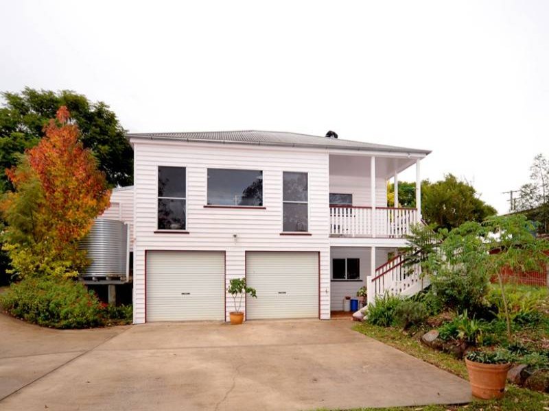 252 West Street, Toowoomba, Qld 4350 Property Details