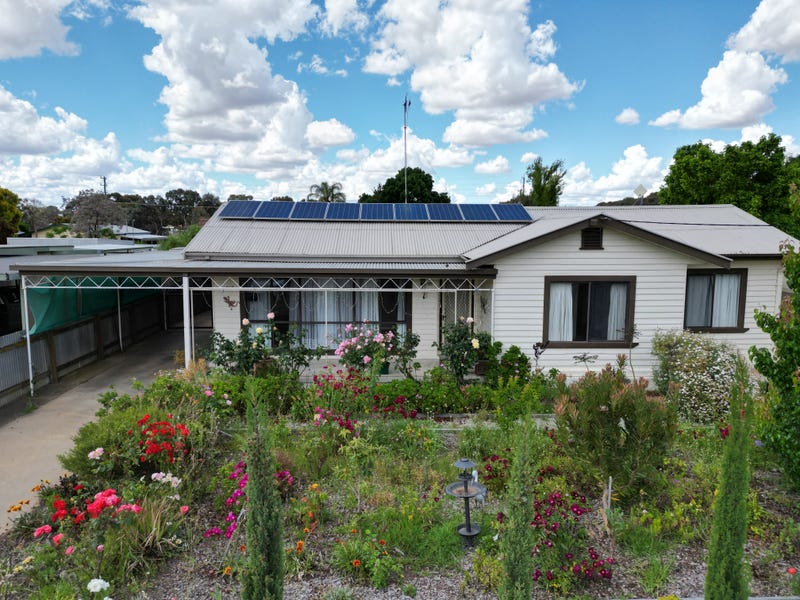 317 Finley Road, Deniliquin, NSW 2710 Property Details