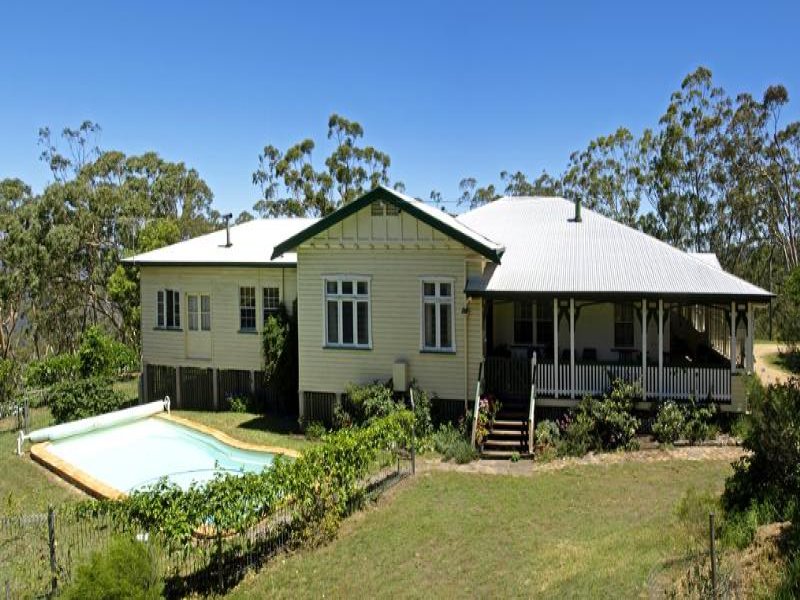 2 Stenner Street, Toowoomba, Qld 4350 Property Details