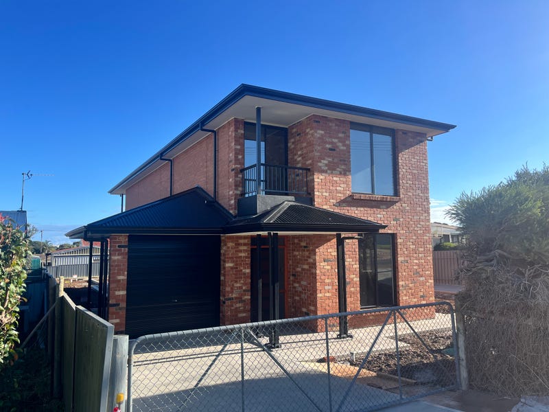 22 Carrickalinga Road, Carrickalinga, SA 5204 House for Rent