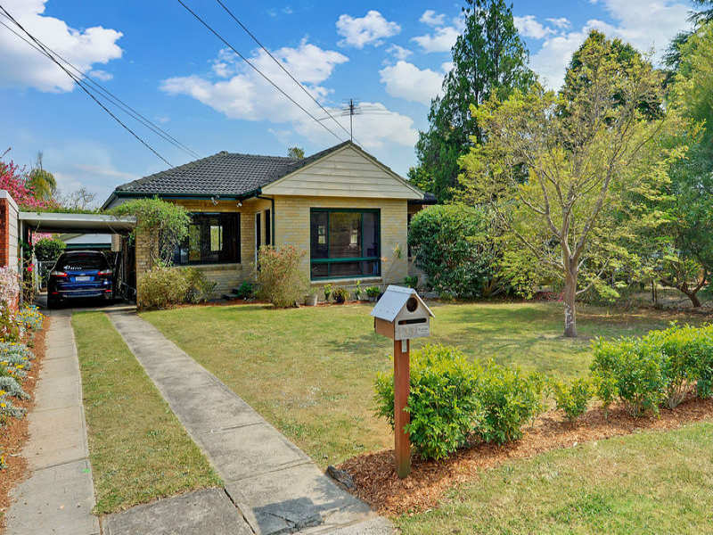 133 Somerville Road, Hornsby Heights, NSW 2077