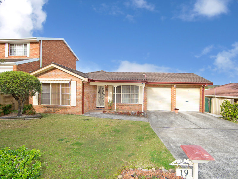 19 Morley Avenue, Bateau Bay, NSW 2261
