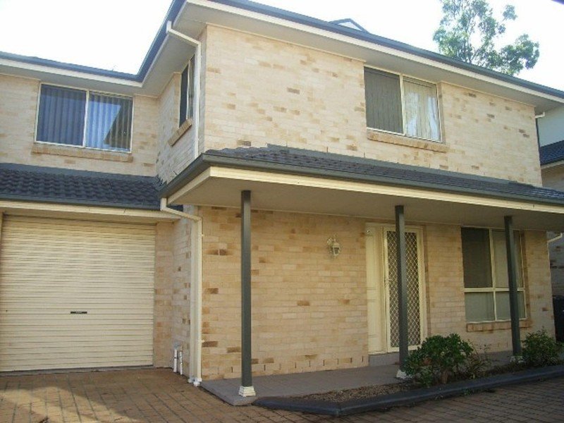 4 67 Park Avenue Kingswood NSW 2747 realestate .au