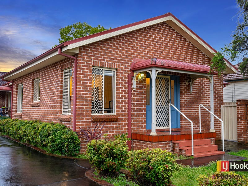 1/12 Ferndale Road, Revesby, NSW 2212