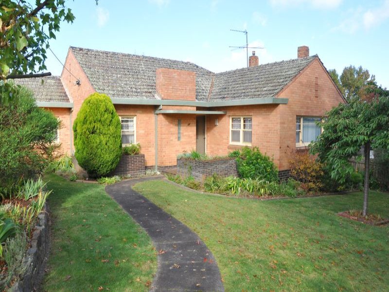 10 Clifford Street, Warragul, VIC 3820