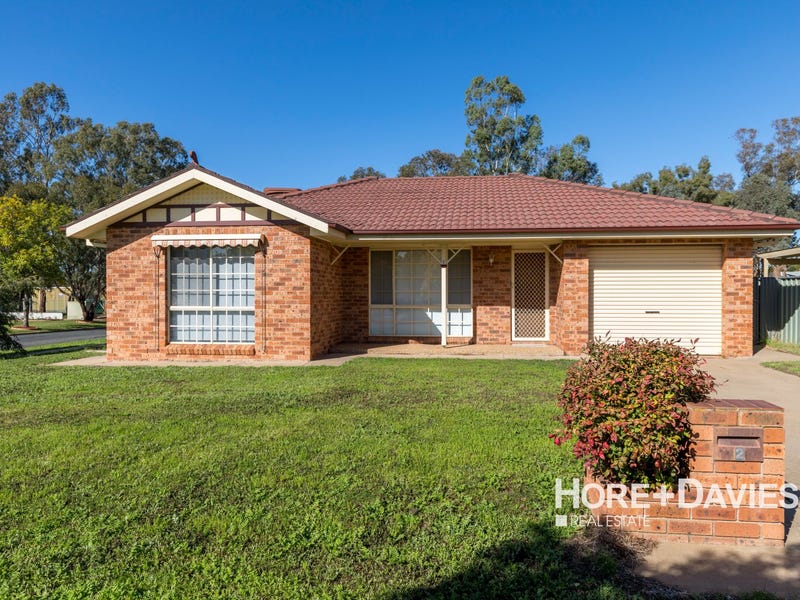1/2 Doman Street, Estella, NSW 2650