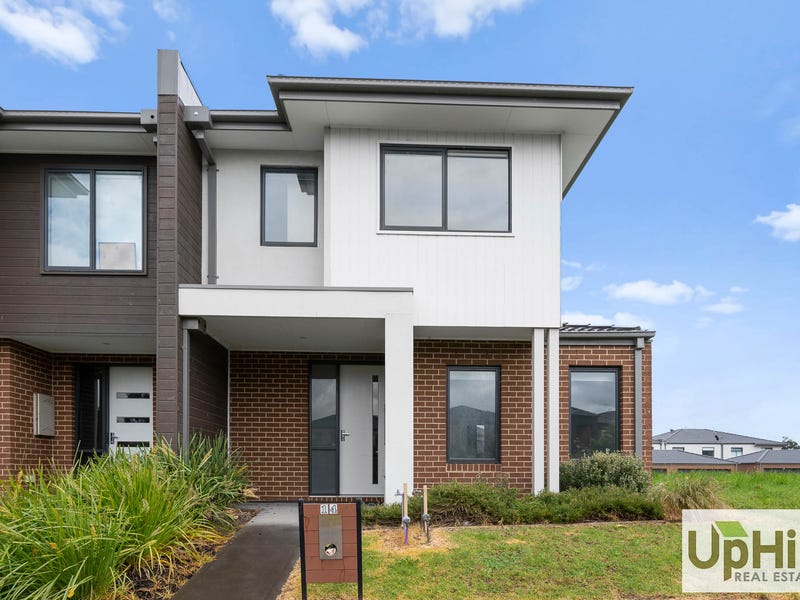 14 Harrison Way, Pakenham, VIC 3810