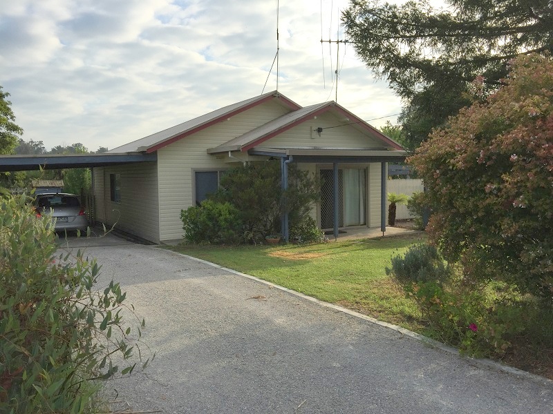 25 Stirling Street, Orbost, Vic 3888 House for Sale