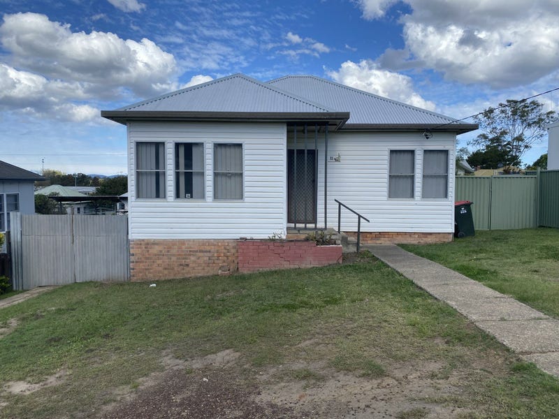 11 Collin Tait Avenue, West Kempsey, NSW 2440
