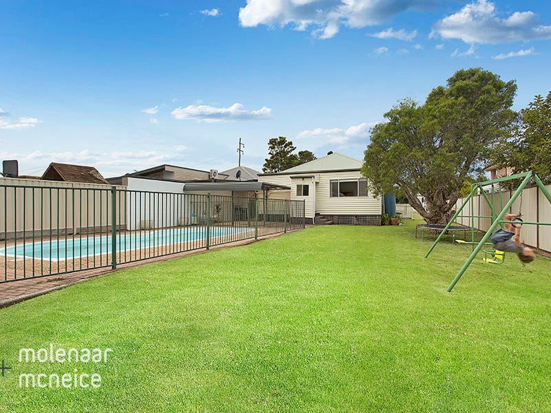 16 East Street, Russell Vale, NSW 2517