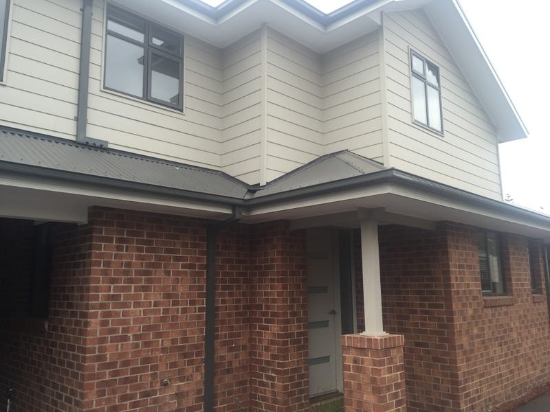 2/10 Monteith Street, Altona North, VIC 3025