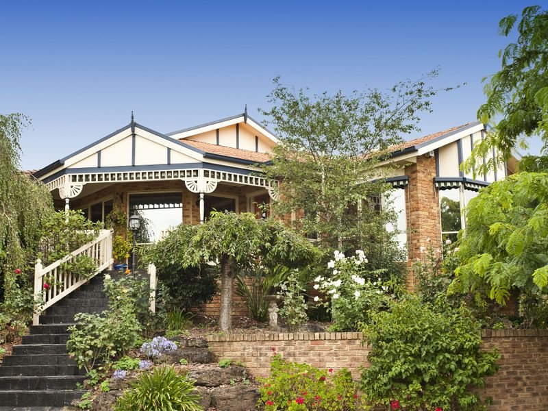 41 Clearwater Drive, Lilydale, Vic 3140 Property Details