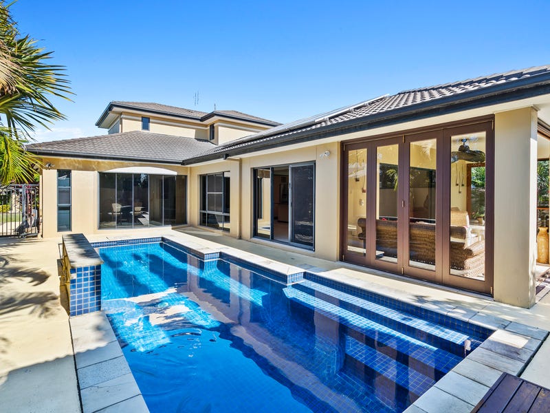 17 Panitz Street, Bundall, QLD 4217 - realestate.com.au