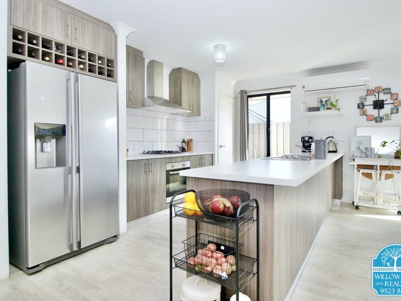 7 Fairchild Drive, Baldivis, WA 6171 Property Details