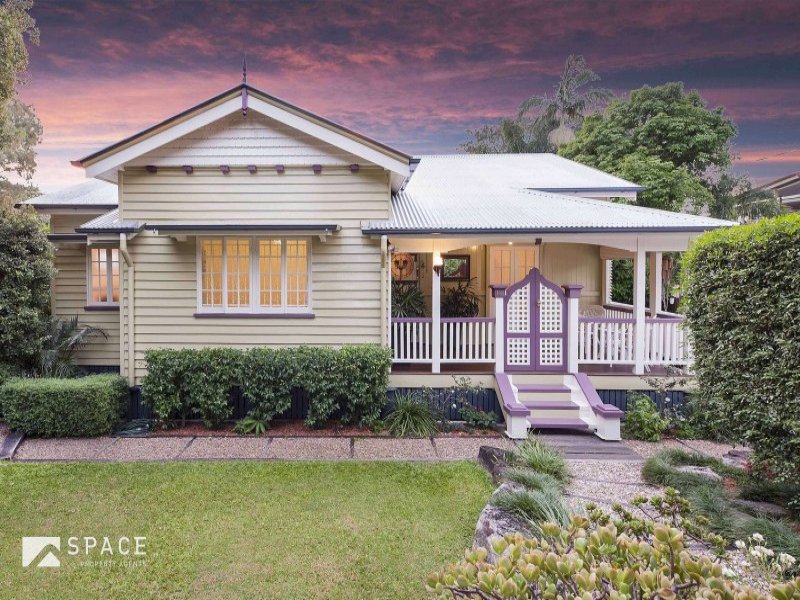 118 Empress Terrace, Bardon, Qld 4065 Property Details