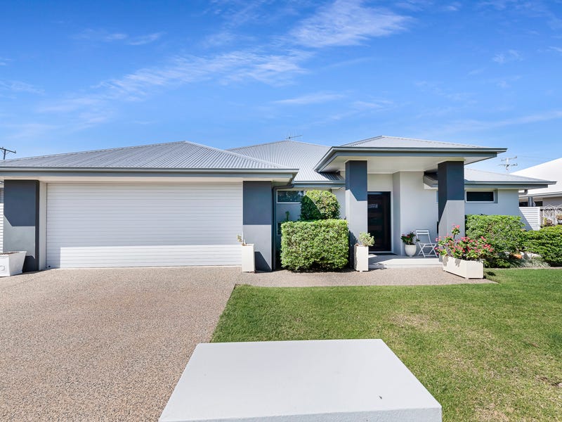 10 Moodies Road (14 Beachside Circuit), Bargara, Qld 4670 House for