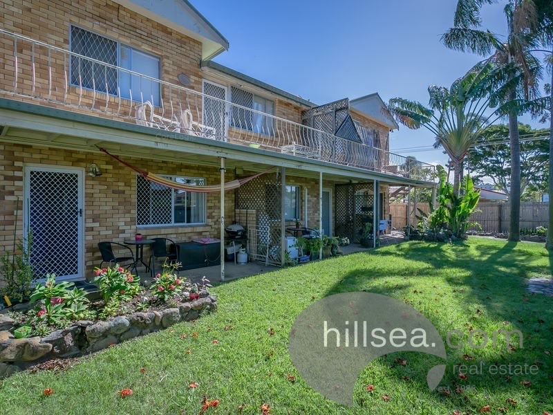 1/38 Imperial Parade, Labrador, Qld 4215