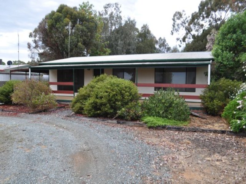 1253 Toolamba Road, Toolamba, VIC 3614