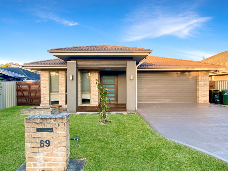 69 Waterside Drive, Woongarrah, NSW 2259