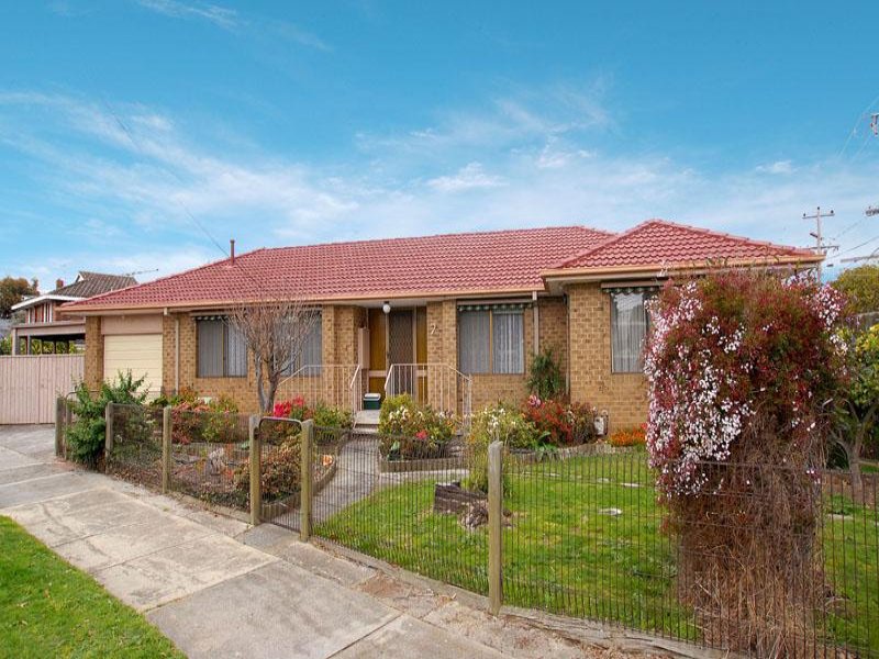 7 Barclay Avenue, Frankston, Vic 3199 Property Details
