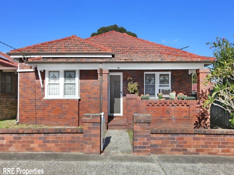 18 Westcott Street, Eastlakes, NSW 2018