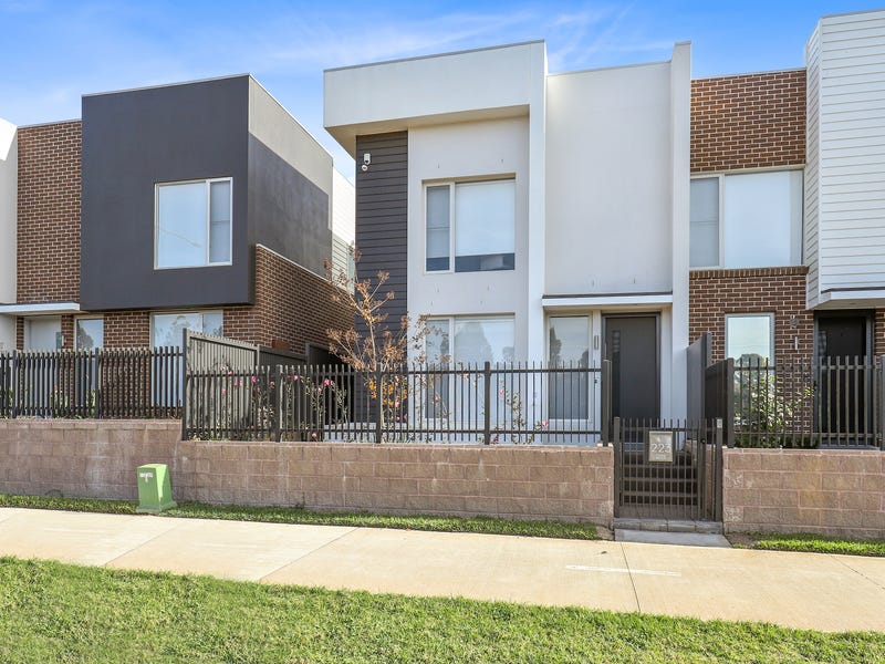 223 Jamboree Avenue, Denham Court, NSW 2565