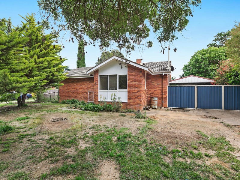 17 Tardent Street, Downer, ACT 2602