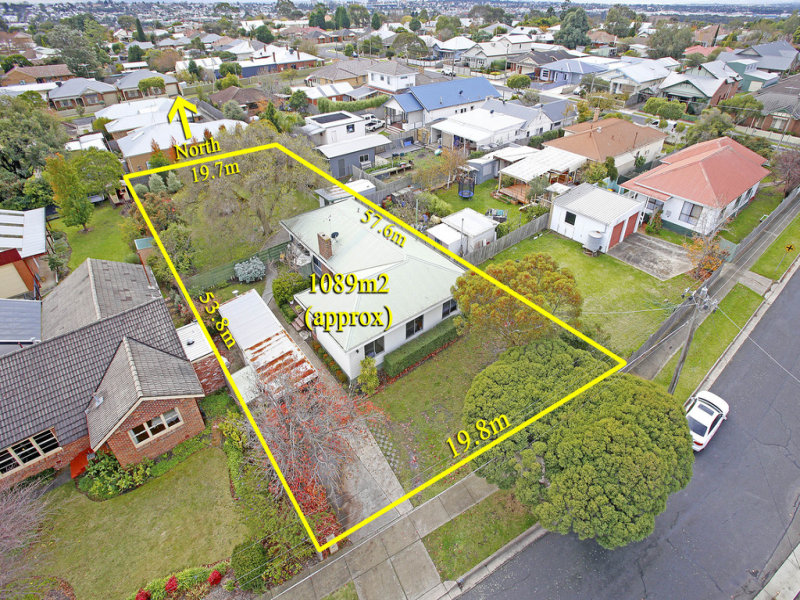 42 Shackleton Street, Belmont, Vic 3216 Property Details