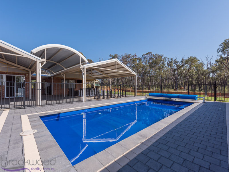 1320 Allen Street, Wooroloo, WA 6558 Property Details