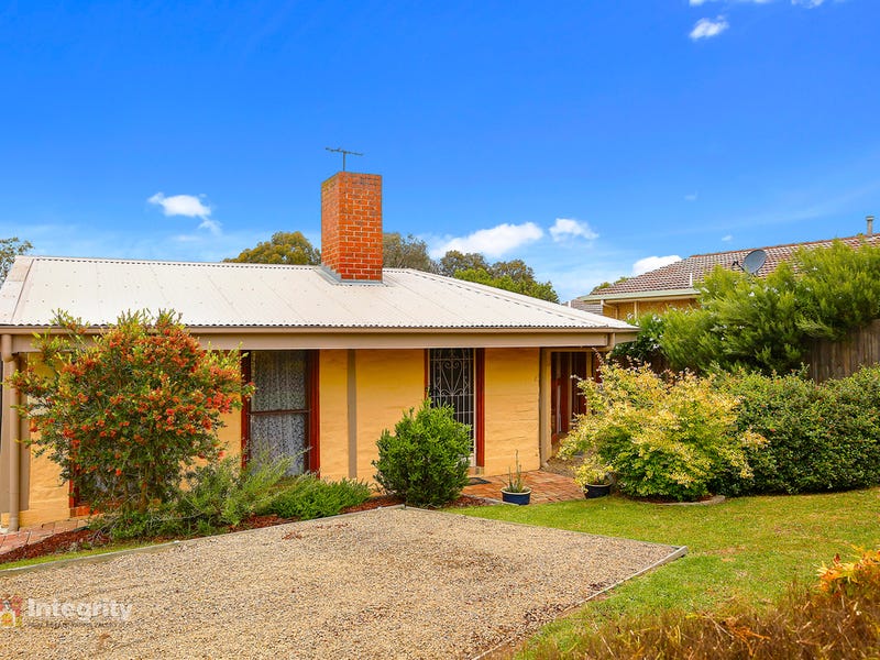 55 Yarraview Road, Yarra Glen, Vic 3775 Property Details