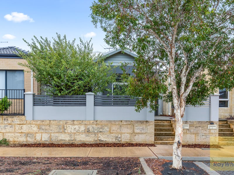 32 Blackrock Avenue, Butler, WA 6036