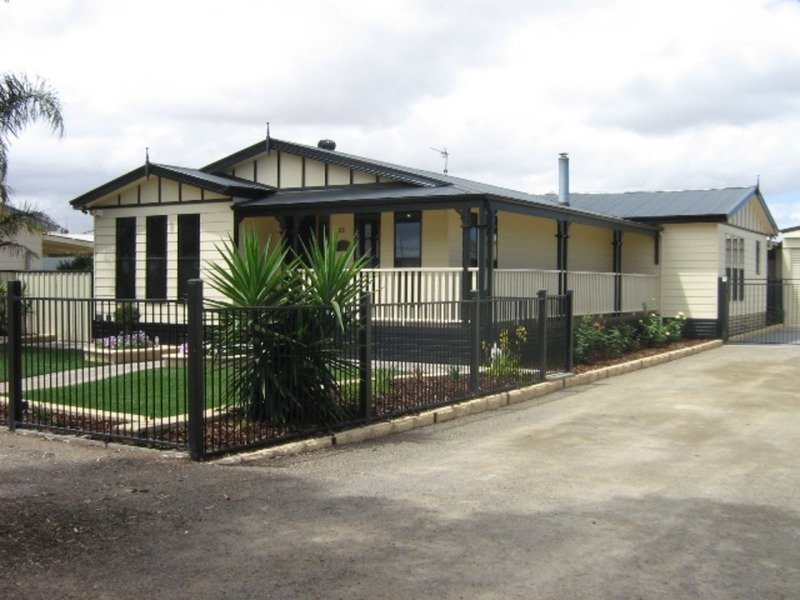 22 Kadina Road, Wallaroo, SA 5556 Property Details