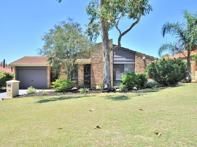 4 Charlton Court, Kingsley, WA 6026 Property Details