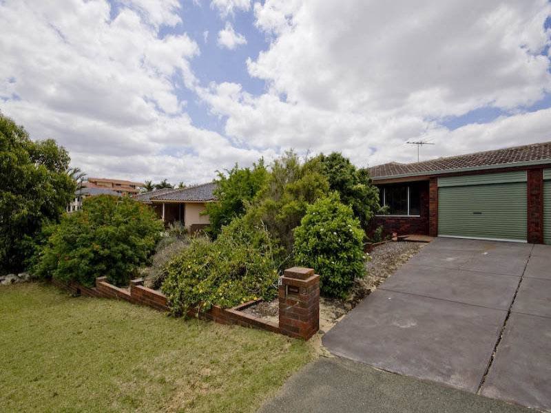 2B Haynes Road, Sorrento, WA 6020 Property Details