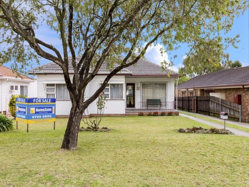 31 Ashcroft Street, Hall, NSW 2198